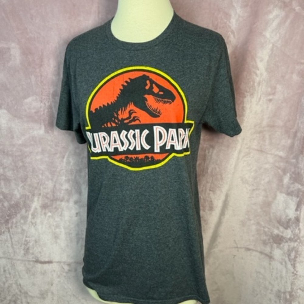 Womens Jurassic Park Graphic Shirt Size M